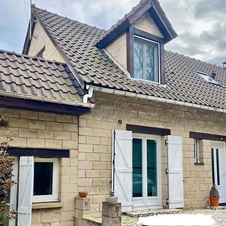 Charmant Studio A Coutevroult Bagian luar foto