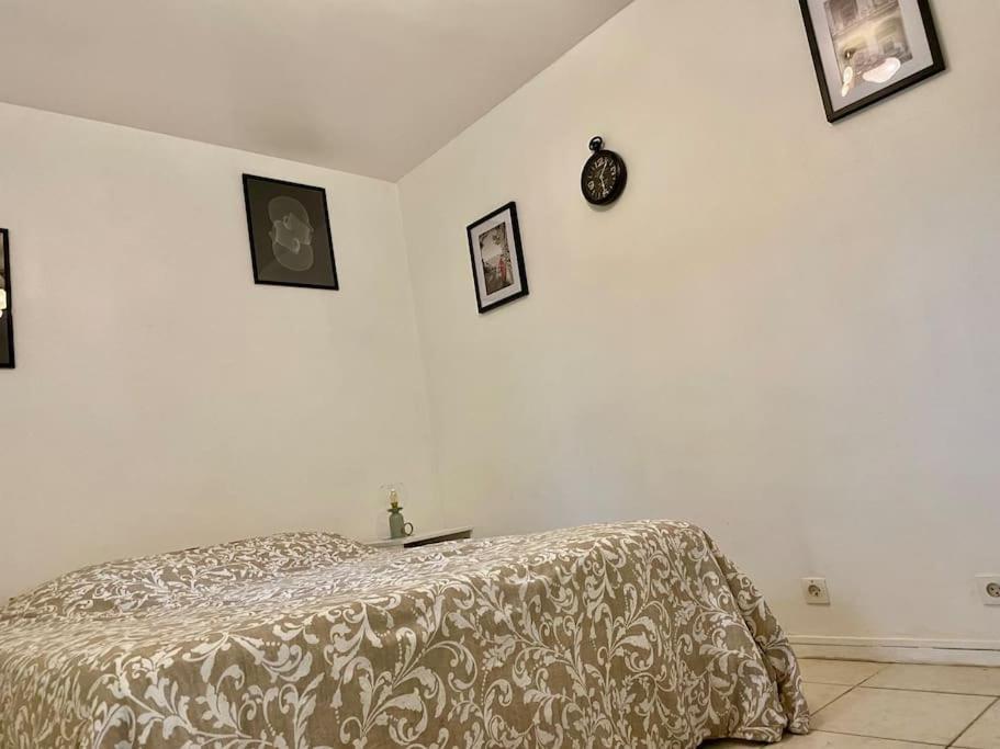 Charmant Studio A Coutevroult Bagian luar foto